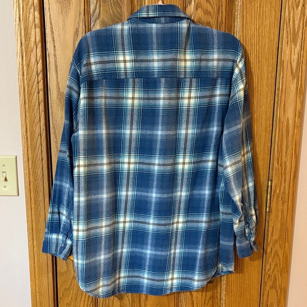 Old Navy Blue “Boyfriend” Button-Down Shirt - Picture 5 of 8